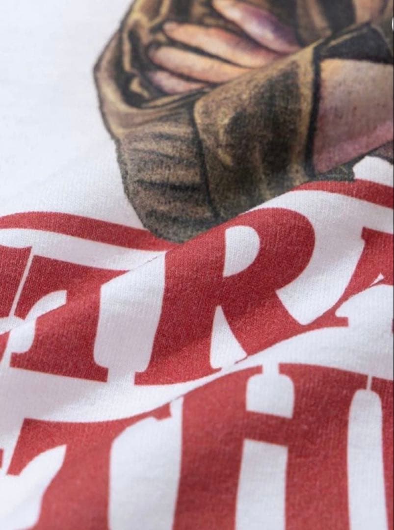 ストレンジャー・シングス ジョイスTシャツ