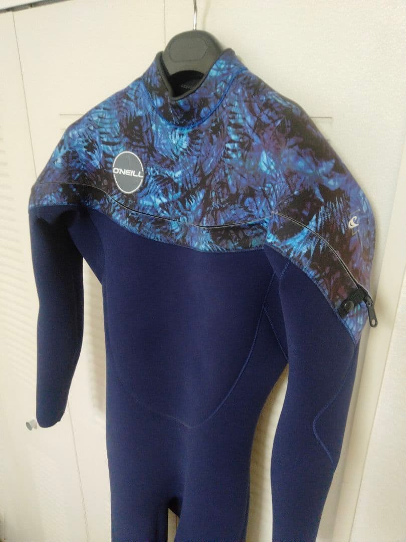 ★サーフ★ONEILLフルスーツ3㍉!★