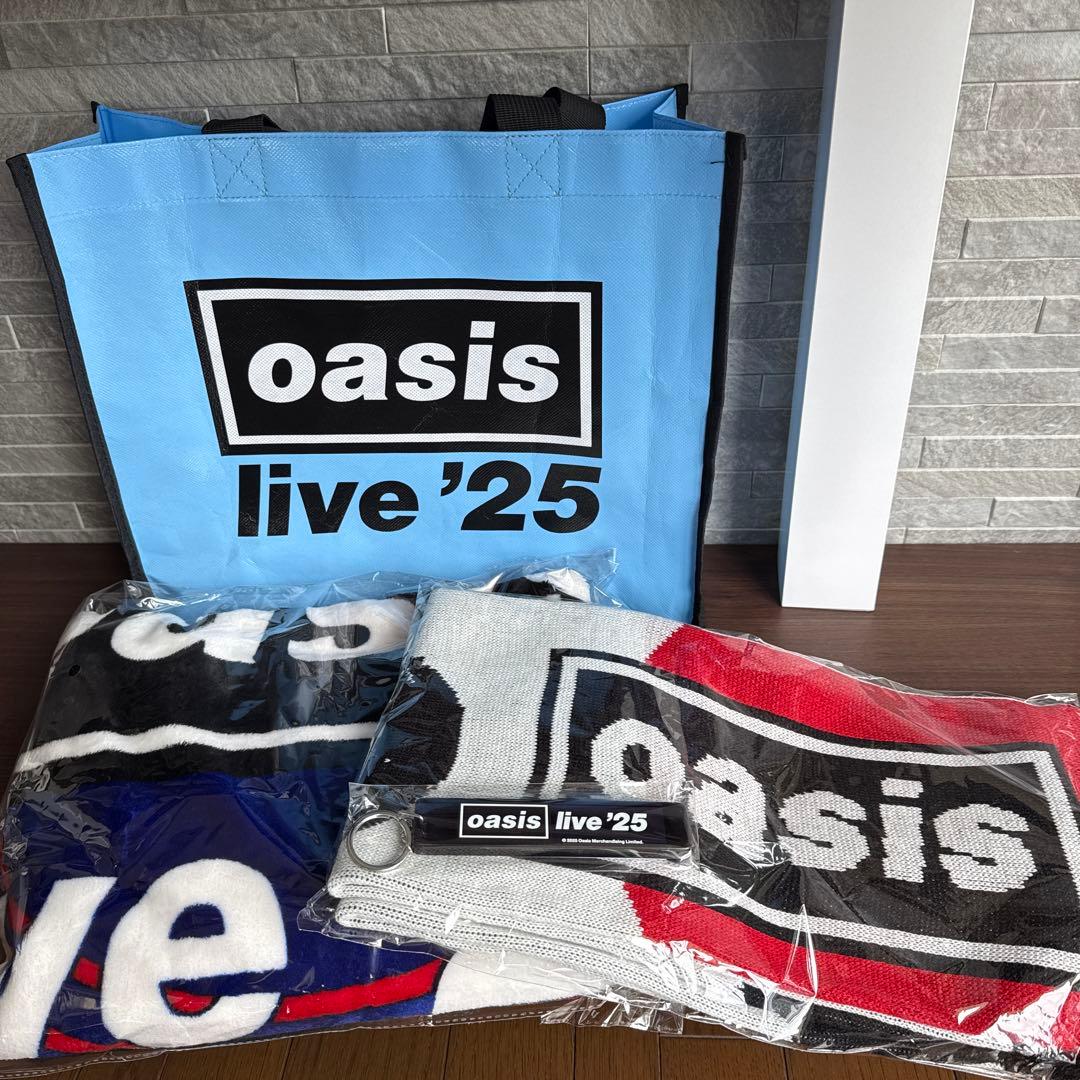 Oasis 福袋　限定商品　グッズ　10/25 特典グッズ 5点live25東京