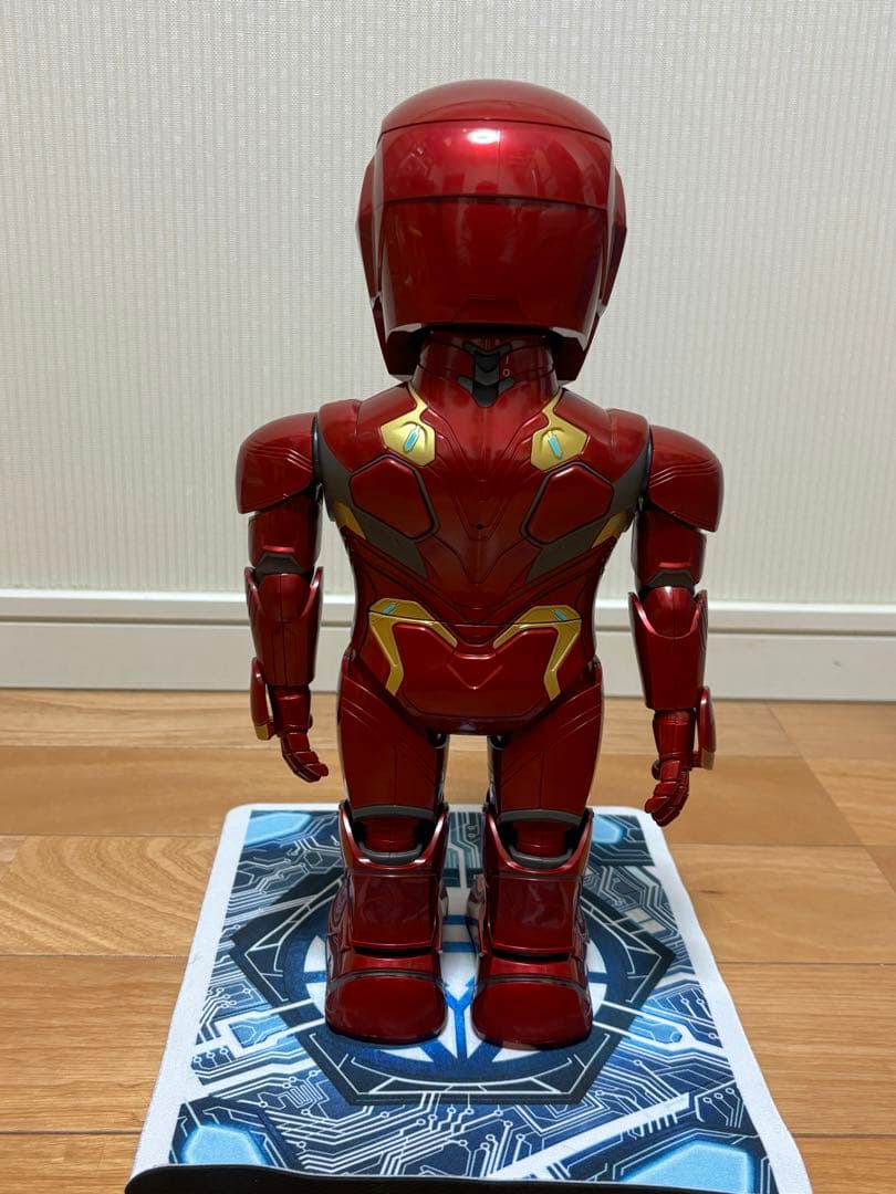 トイザらス限定 IRON MAN MK50 ROBOT MARVE アイアンマン