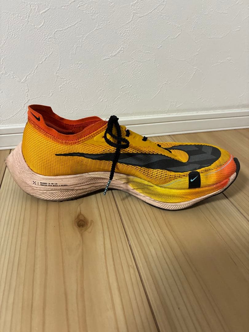 ヴェイパーフライネクスト%2 27cm