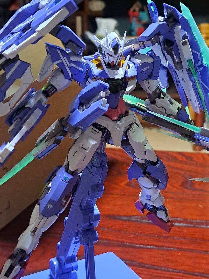 L BUILD ダブルオークアンタフルセイバー＋フルセイバー