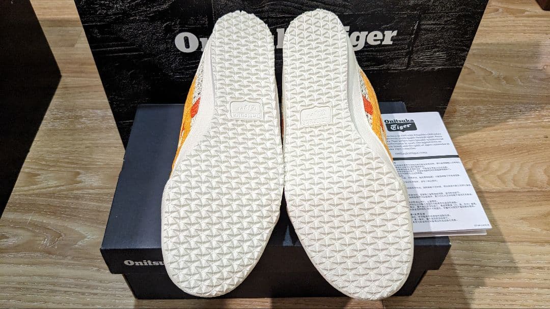 虎　2足　・オニツカタイガー製シューズ、高級サンダルカラー、阪神タイガース