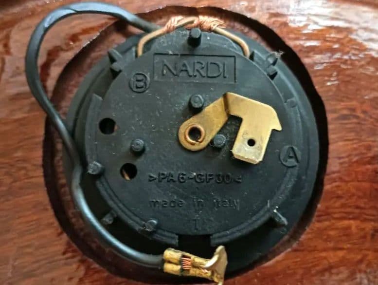 NARDI TORINO ナルディステアリングホイール廃盤　インスパイア