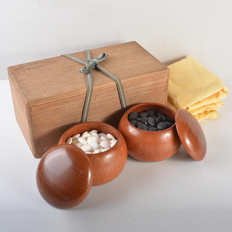 囲碁　碁石　本蛤碁石　那智黒碁石　碁笥　一套　30号8㎜　時代箱　MR7235B