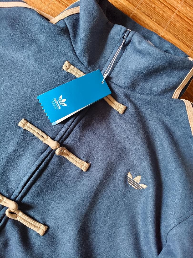 新品 アディダス 中国限定 蛇年トラックジャケット 青 サイズ XS