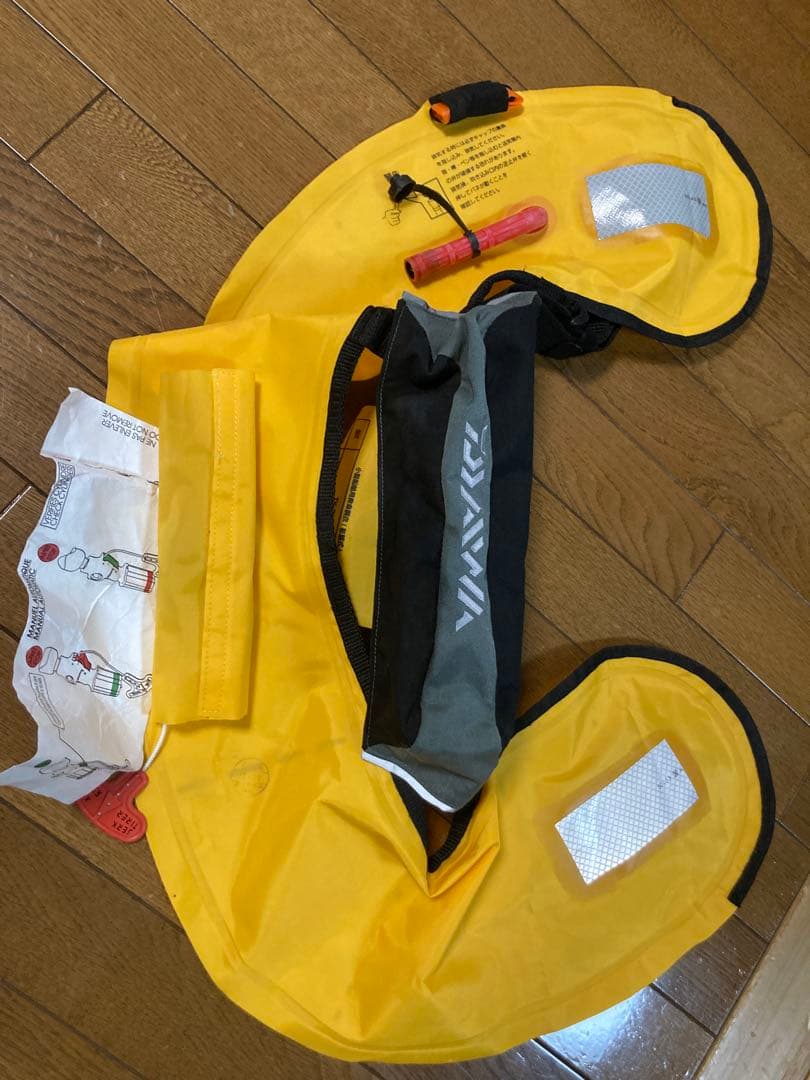 ダイワ　ライフジャケット　腰巻き　DF-2220