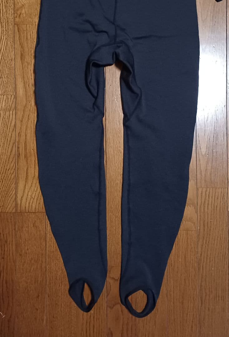 SURFGRIP　サーフグリップ　ウェットスーツインナー　M