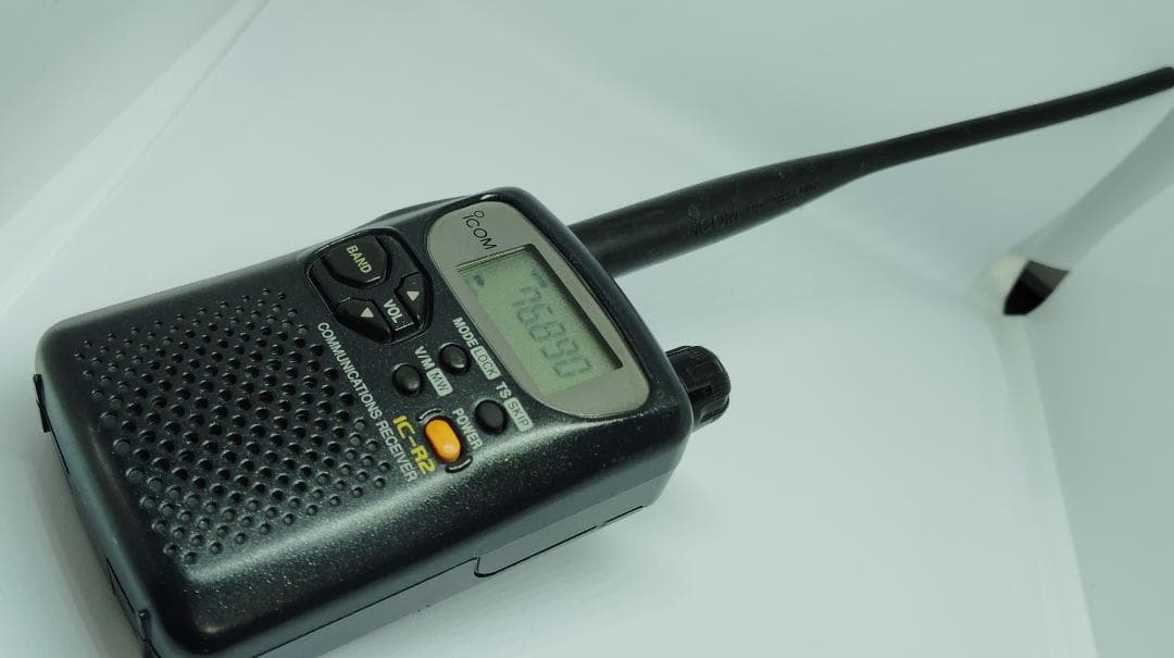 Icom IC-R2 広帯域受信機 0.5~1300MHzフルカバー　中古動作品