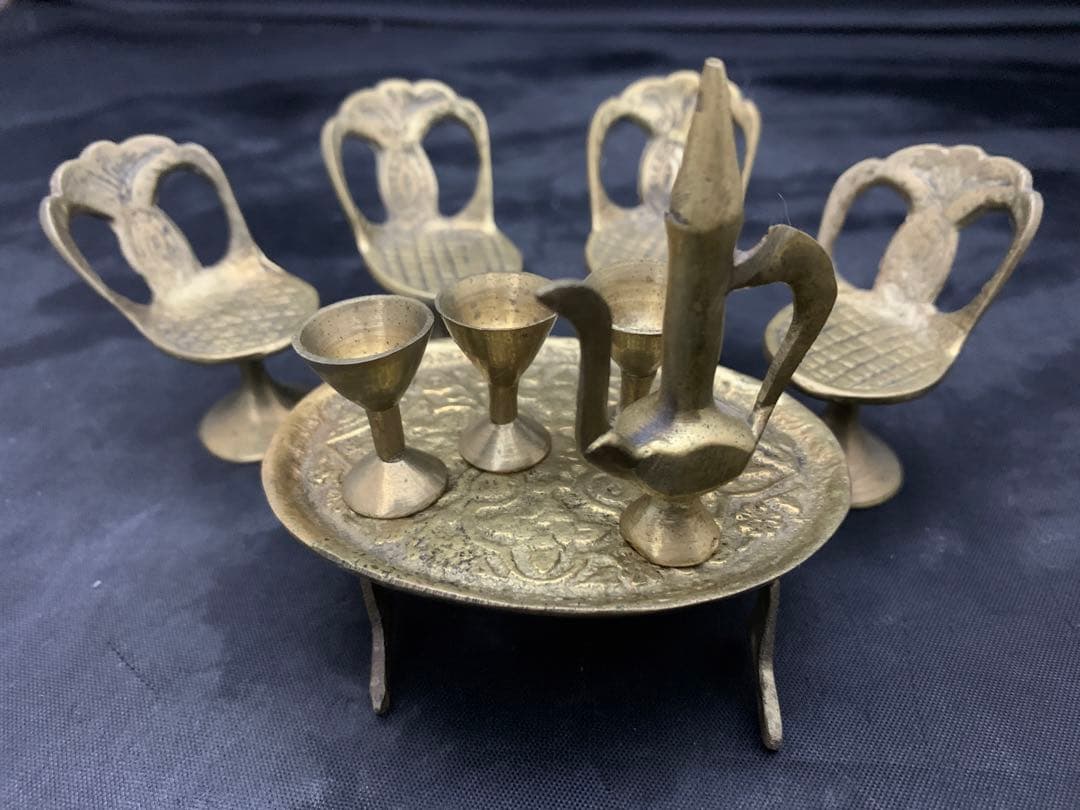 アンティーク　真鍮　ミニチュア　テーブル　チェア　ゴブレット　ポット　まとめ売