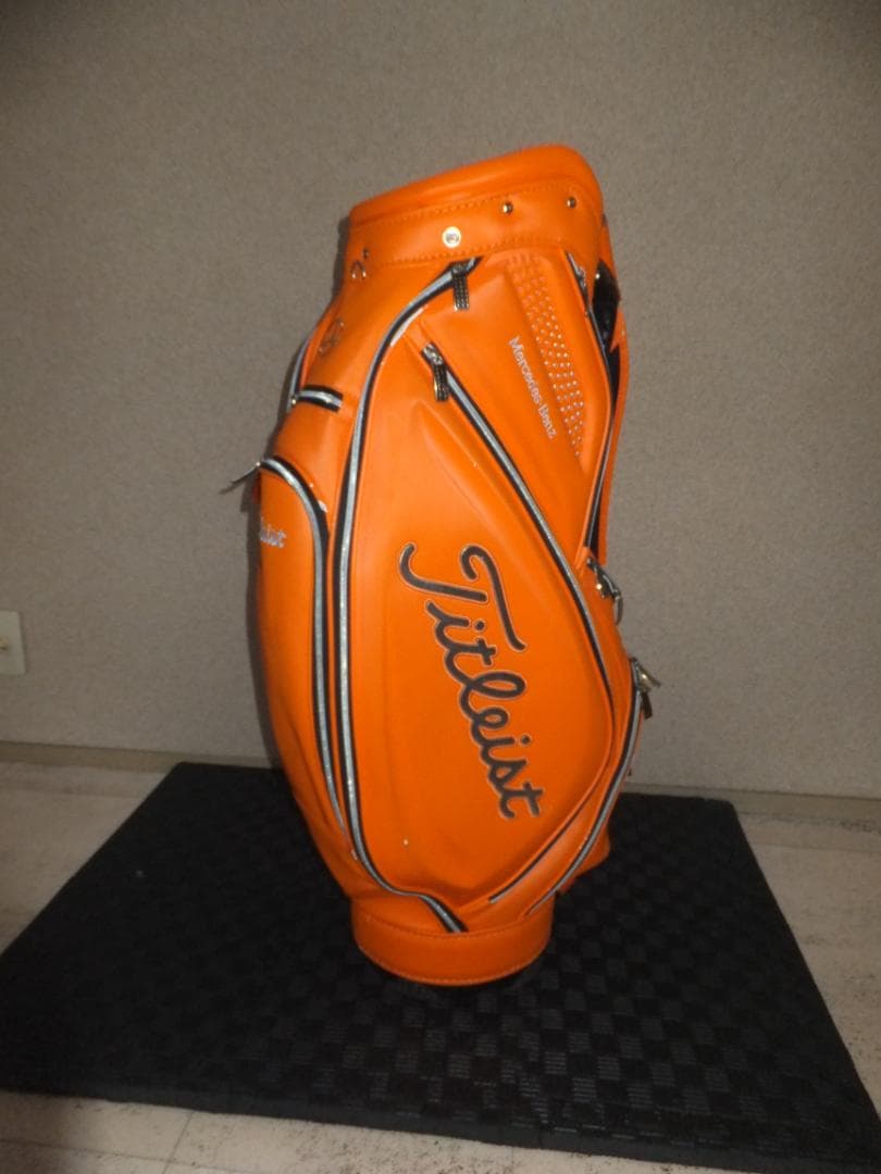 限定！タイトリスト / メルセデス・ベンツ コラボ キャディバッグ（オレンジ）