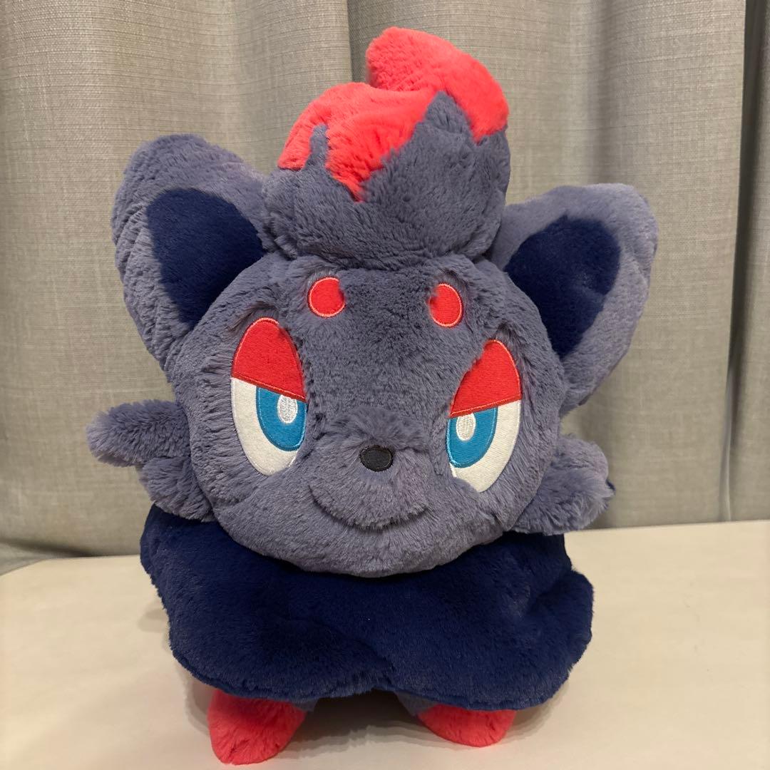 【入手困難】ゾロア　ふわふわ抱きぬいぐるみ