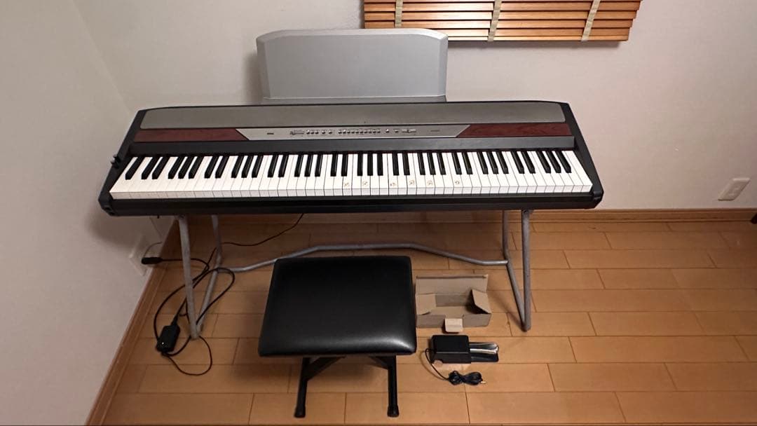 完動品 KORG SP-250 電子ピアノ 88鍵 コルグ イス付 高級 ピアノ