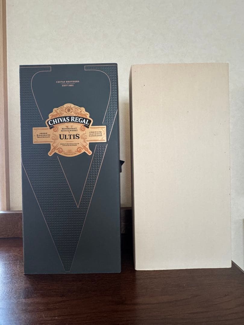 【希少終売品】 シーバスリーガル アルティス 1000ml 40%