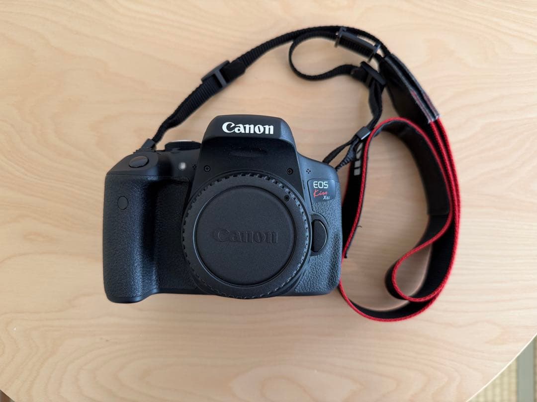 Canon EOS Kiss X8i キャノン デジタル一眼レフカメラ キット