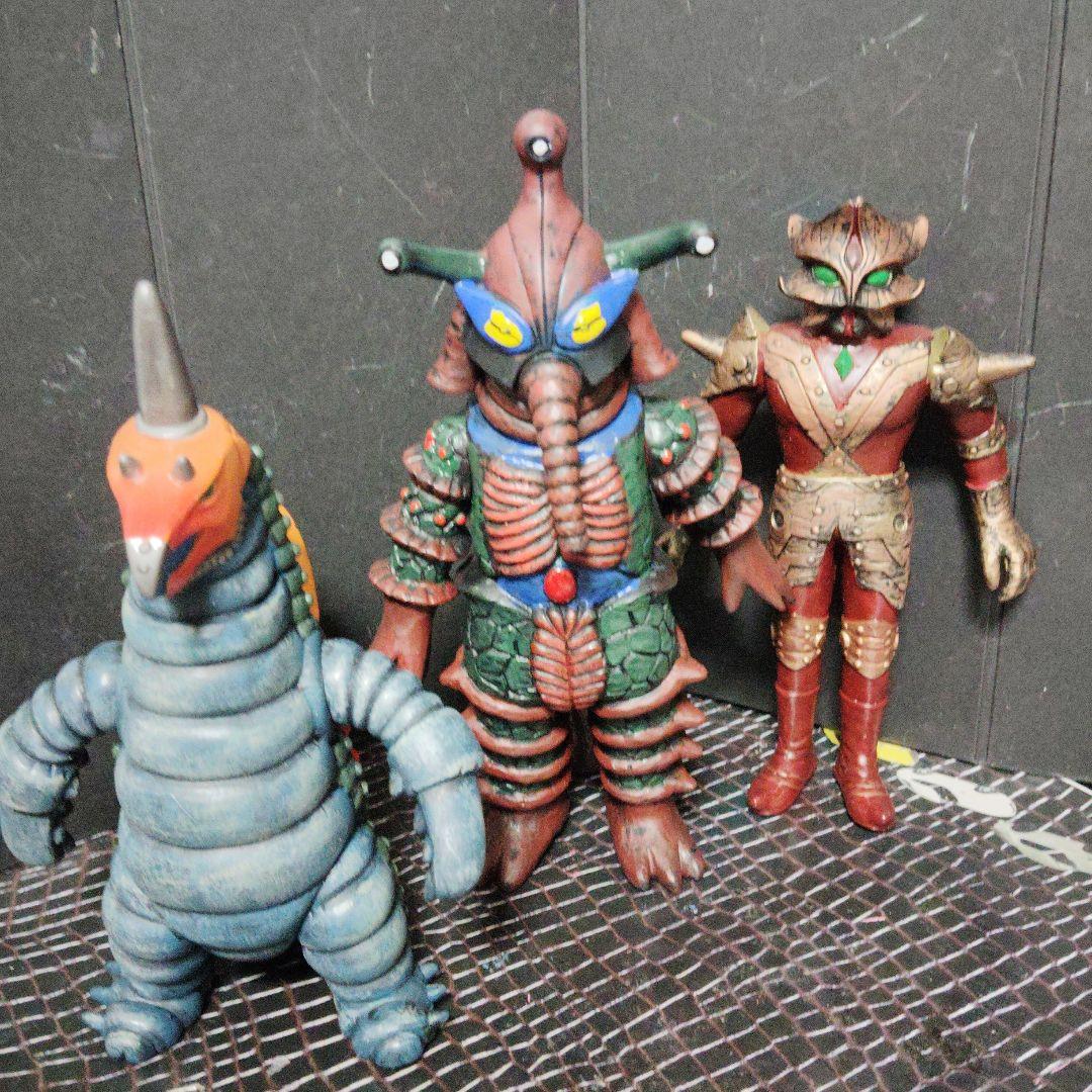 yukie19751011ウルトラ怪獣旧型絶版リアルモデル8体セット