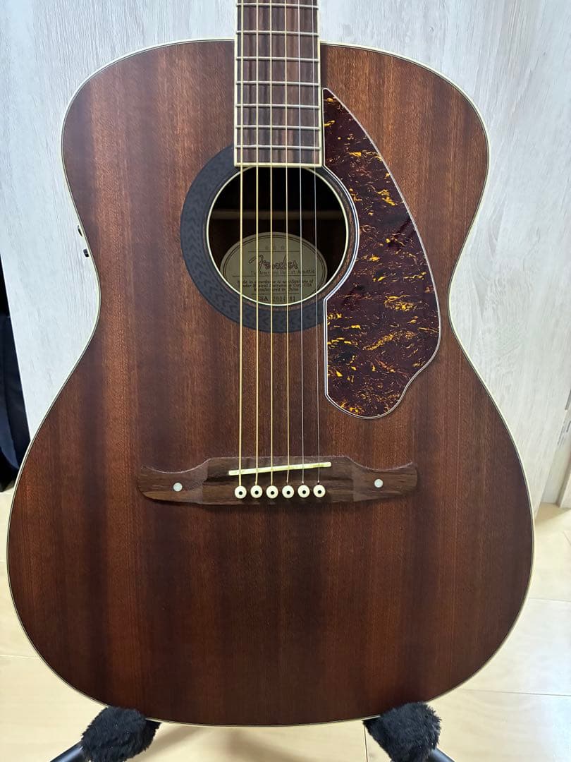 Fender Tim Armstrong Hellcat エレアコ