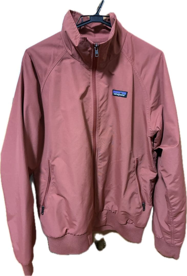 日*1様 美品　patagonia ナイロンジャケット 赤