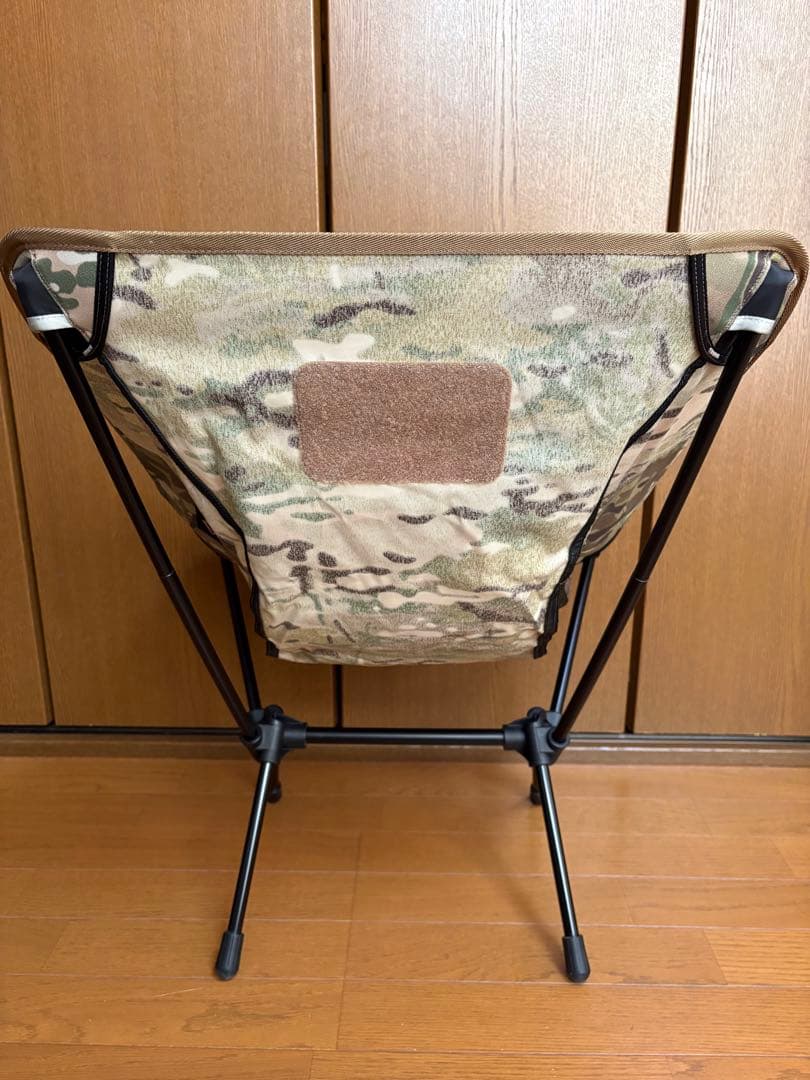 ヘリノックス　タクティカルチェア　マルチカモ