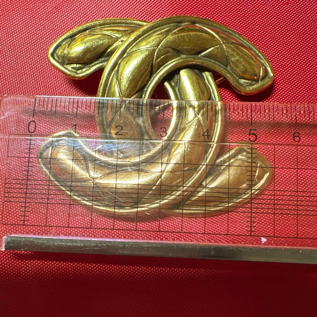 n*a様 2903★CHANEL ブローチ　1152 マトラッセ　ココマーク　ゴ