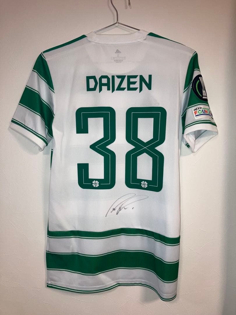 セルティック支給品　前田大然選手直筆サイン入りユニフォーム　日本代表