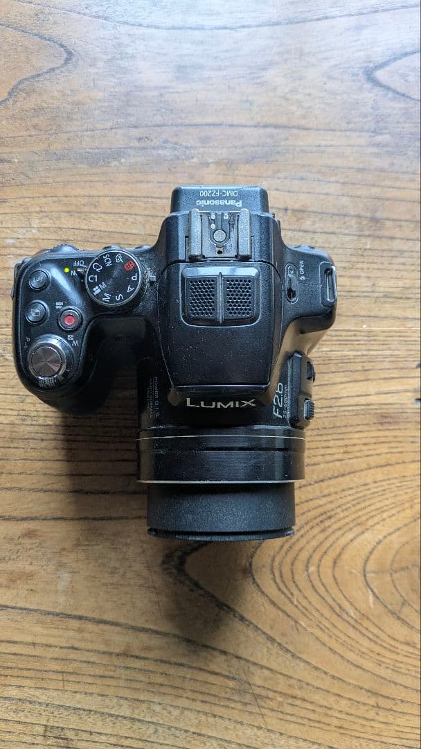 【おまけ付】Panasonic LUMIX デジタルカメラ DMC-F