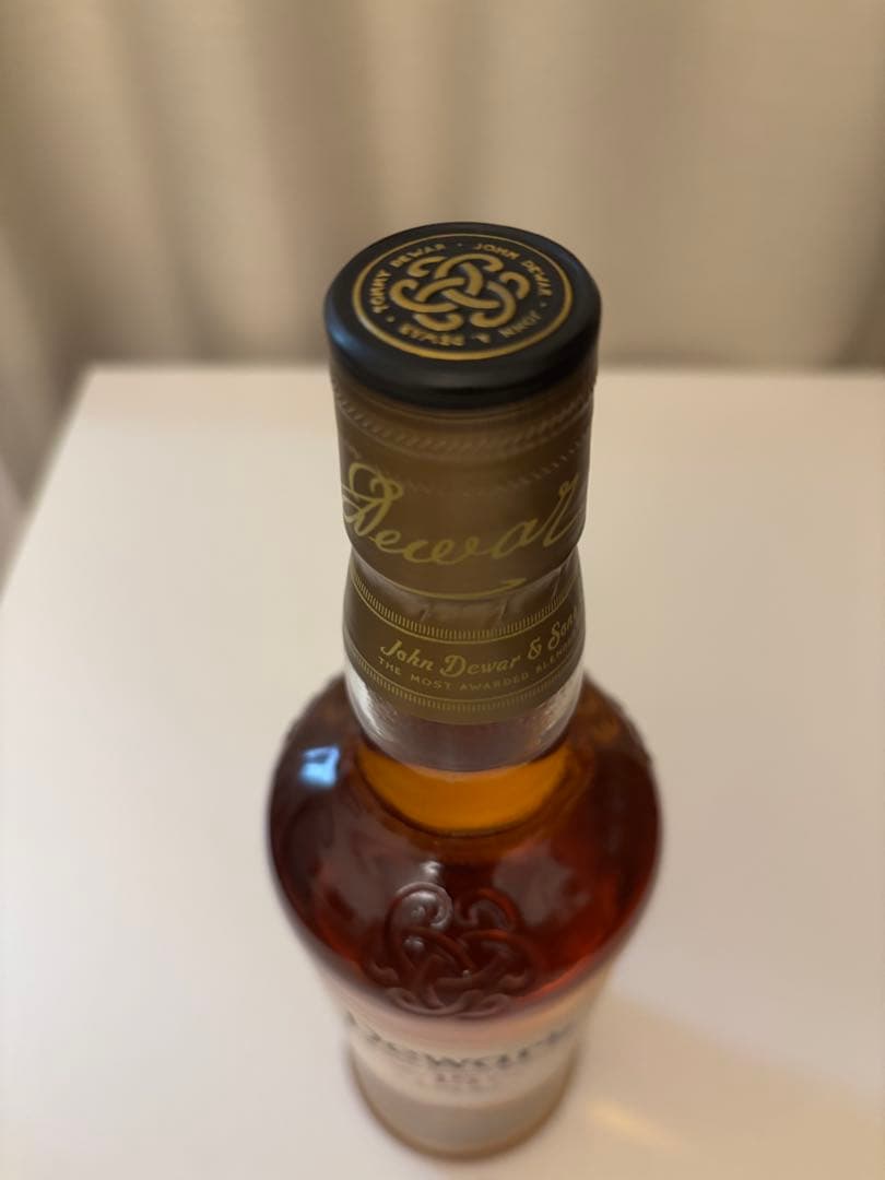 ウィスキー3本セット（ブルーラベル/デュワーズ15年/カバランNo.1）