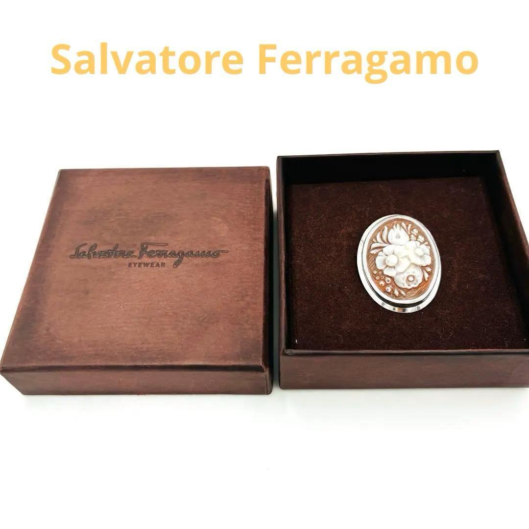 フェラガモ　シェル カメオ ブローチ　アンティーク ビンテージ　トップ