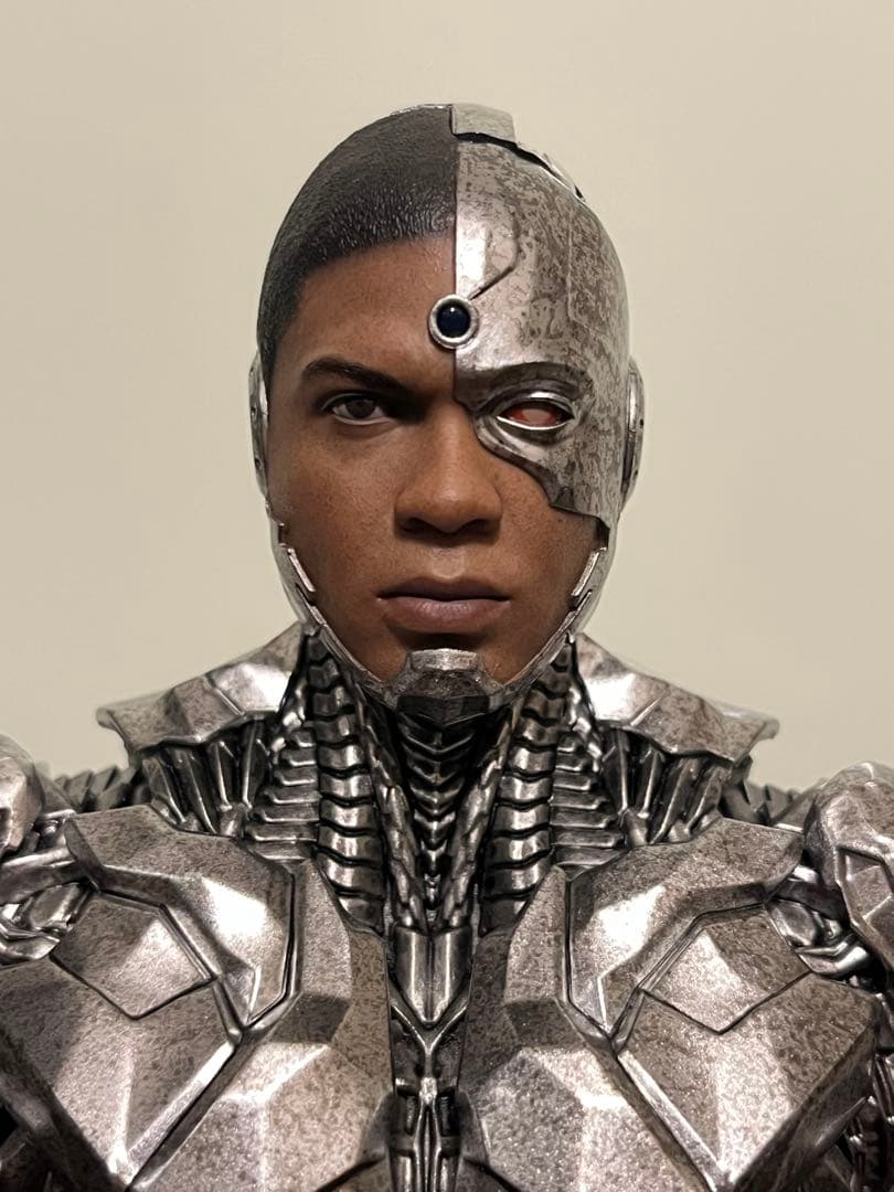 【難有り】ホットトイズ　サイボーグ　限定版　ジャスティスリーグ　スナイダーカット