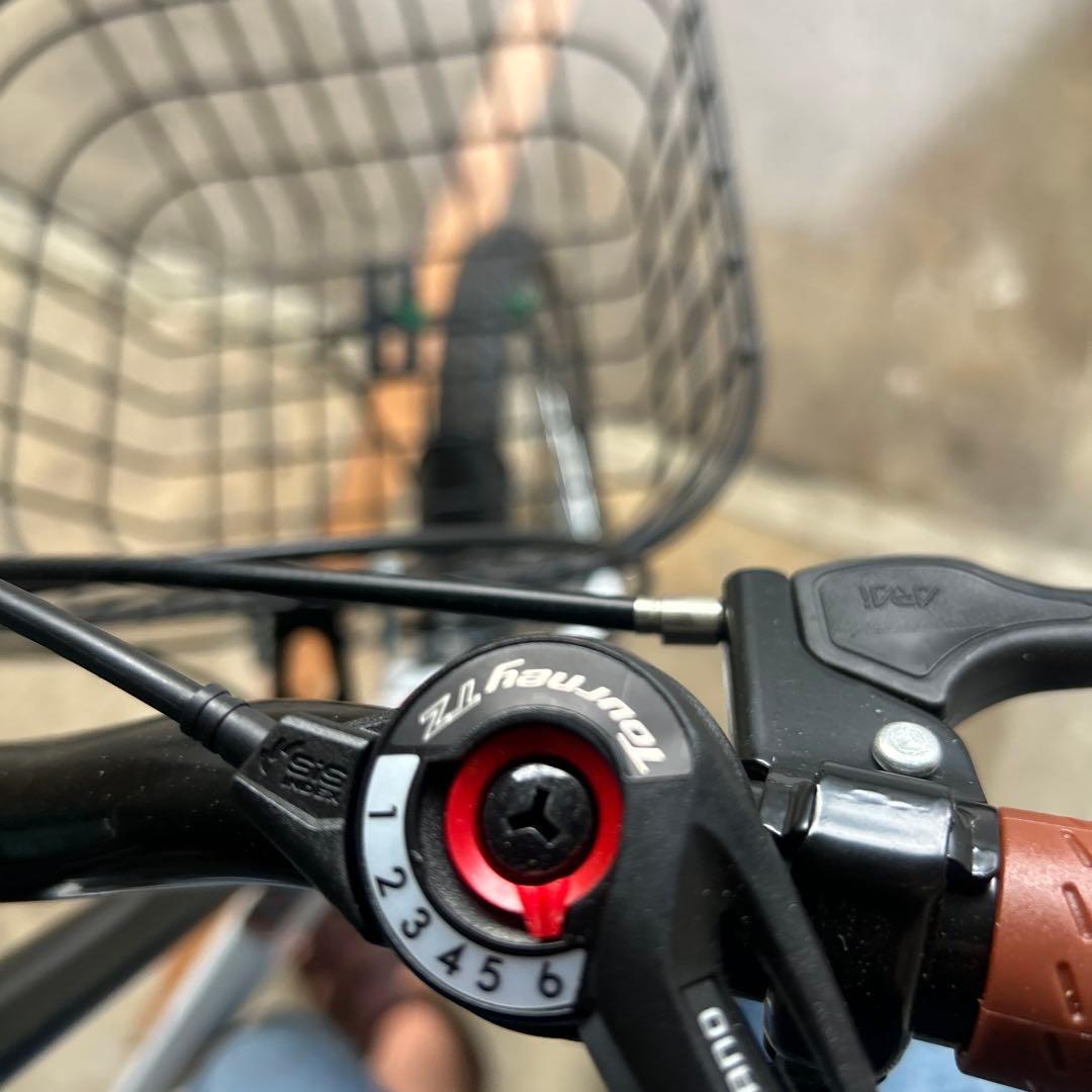 20インチTOMONAU 折りたたみ自転車 前カゴ付き、シマノ製品、新品未使用