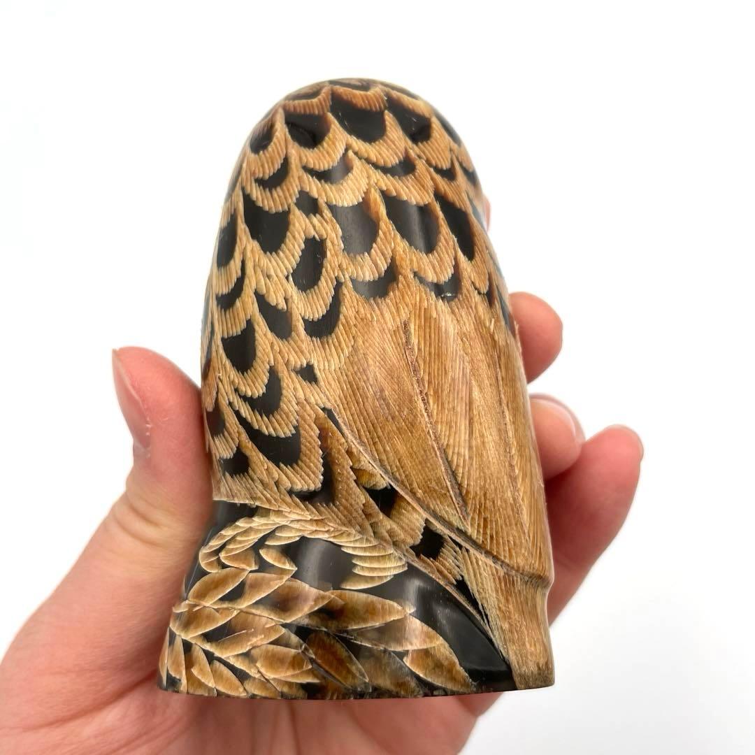 フクロウの水牛角彫刻置物