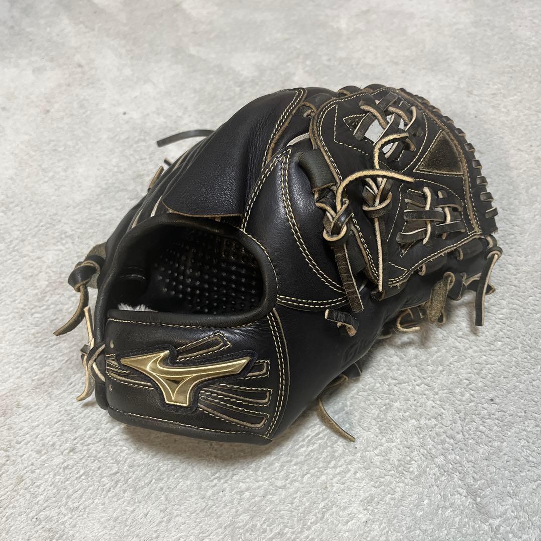 Mizuno Global Elite グローブ 黒　投手