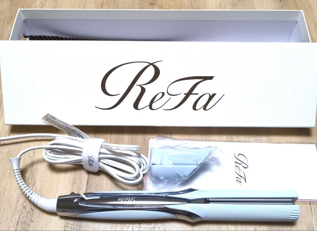 ReFa 　リファストレートアイロン　ホワイト　RE-AT-02A