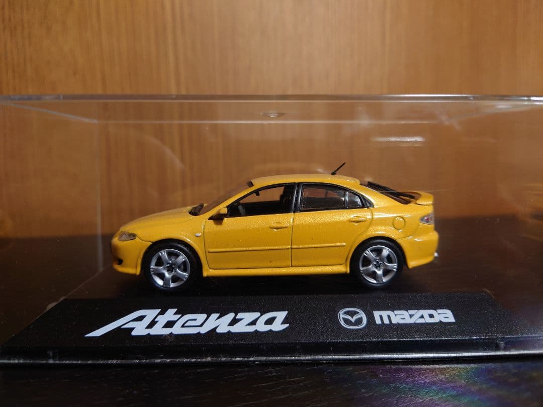 オーナー必見！マツダ アテンザスポーツ カナリーイエロー モデルカー