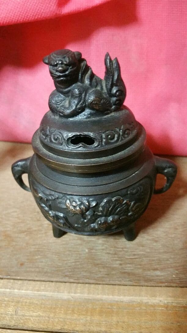 お香　比較的小型のタイプ