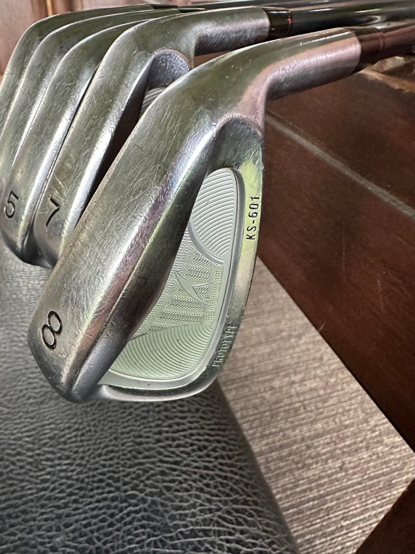 アキラ　MCI 100S アイアンセット 4-9 P 7本セット