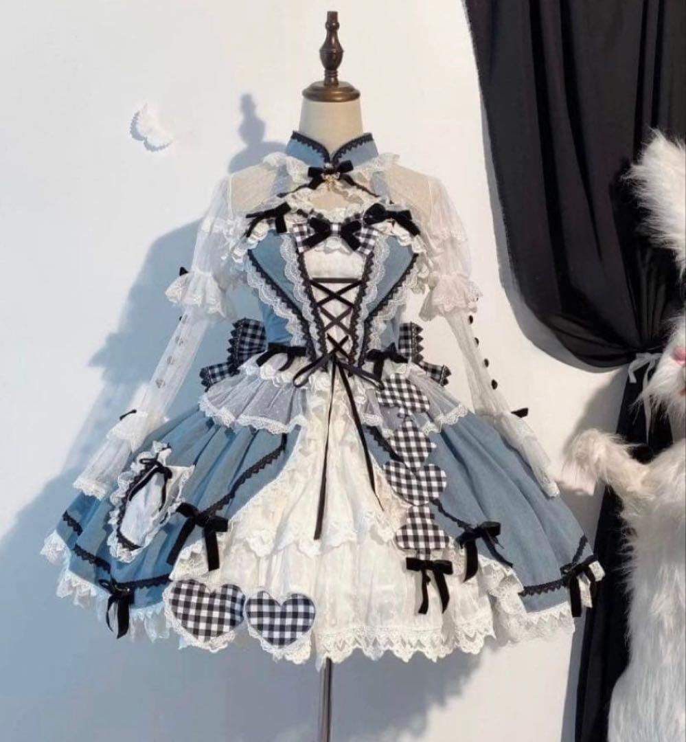 夢の国のアリス　ロリィタドレス　メイド　Mサイズ