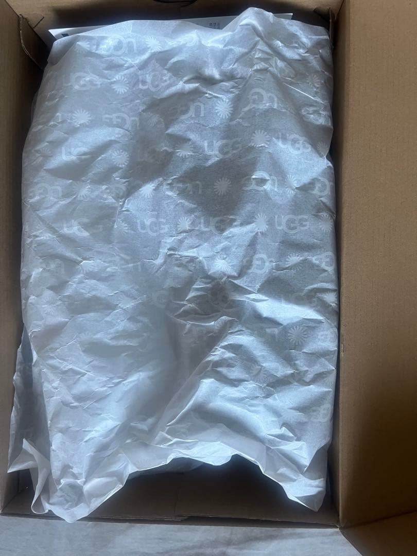 靴 UGG CLASSIC SLIPPER