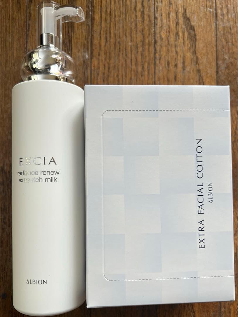 アルビオン　エクシア ラディアンスリニューエクストラリッチミルク