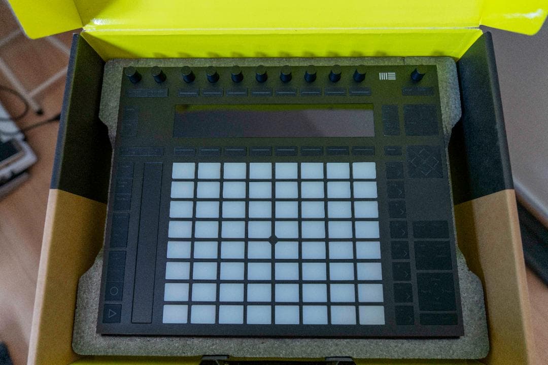 S*E様 Ableton Push 2 MIDIコントローラー