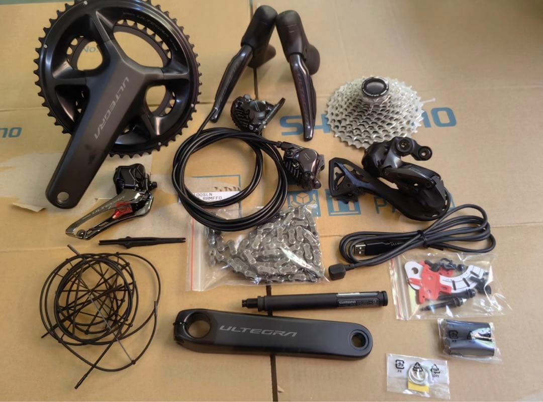 シマノULTEGRA R8100シリーズ 2×12速 コンポセット