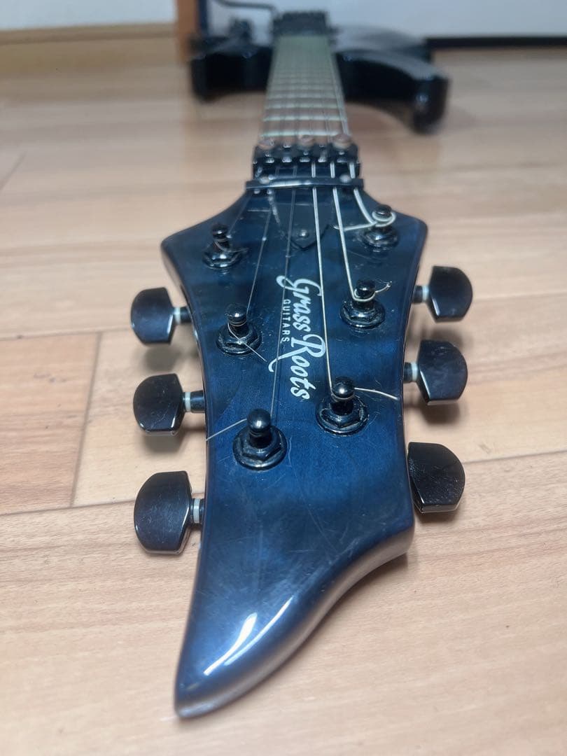 GRASS ROOTS グラスルーツ エレキギター