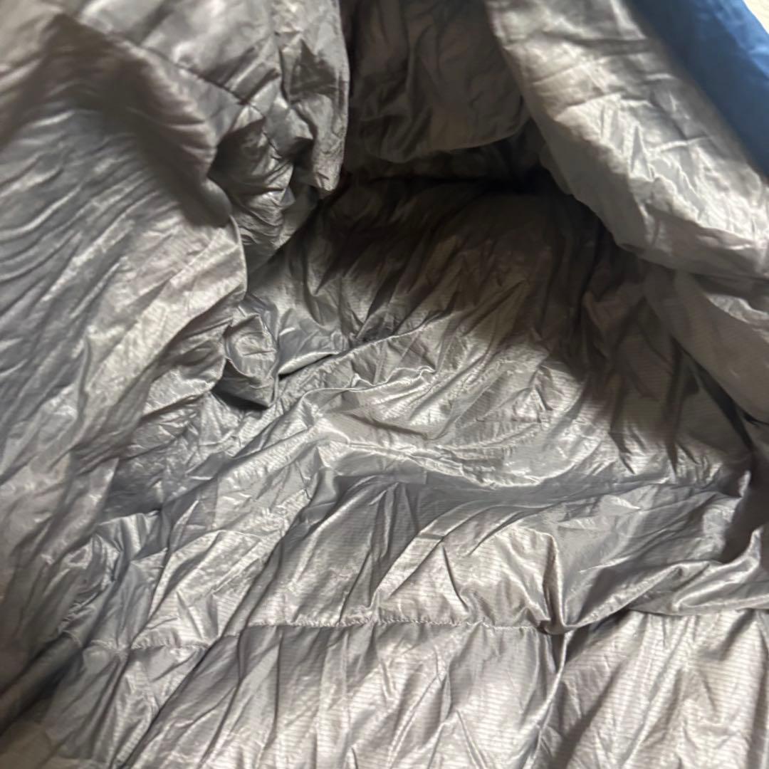 美品NANGA ダウンシュラフ　オーロラテックス600STDブルーR/ZIP
