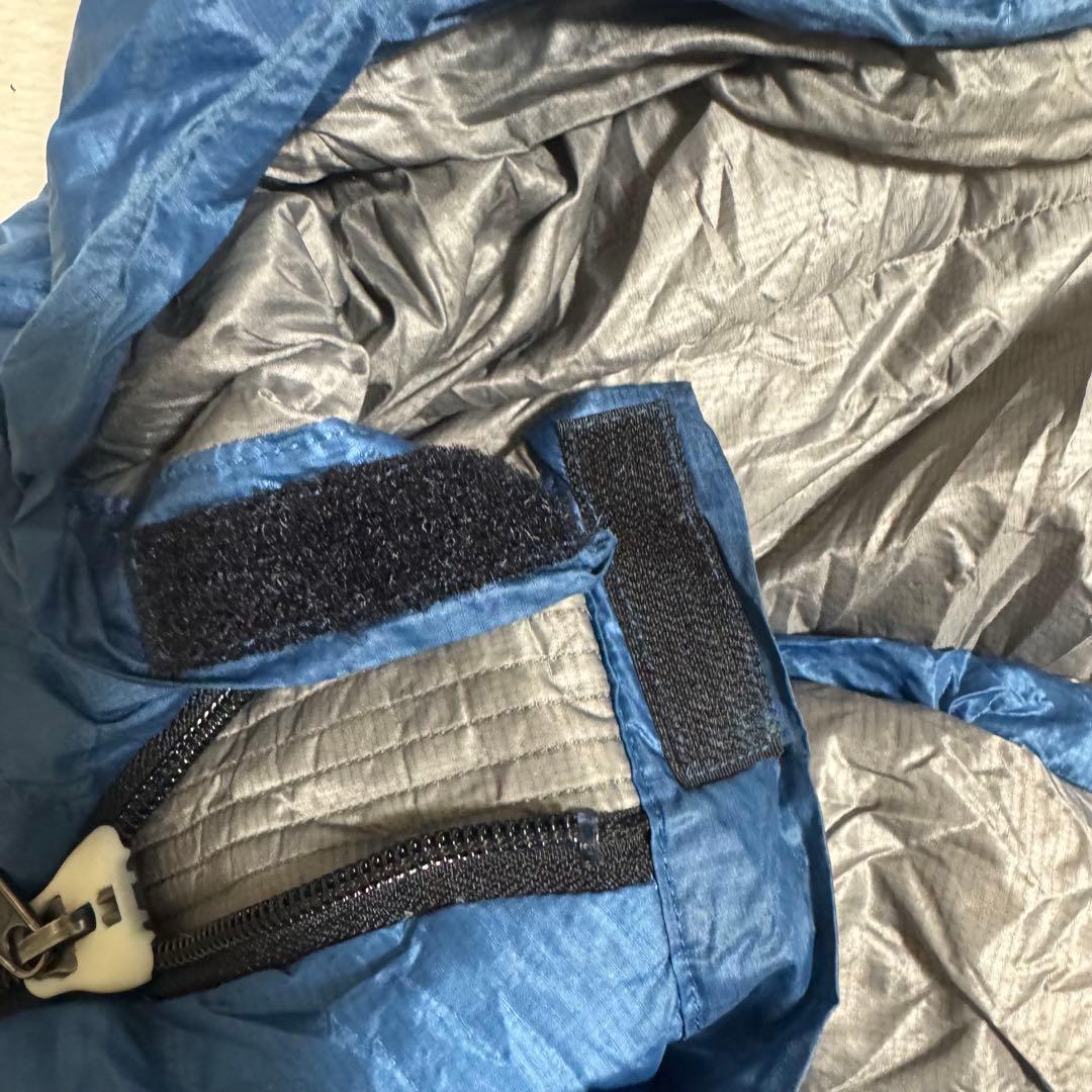 美品NANGA ダウンシュラフ　オーロラテックス600STDブルーR/ZIP