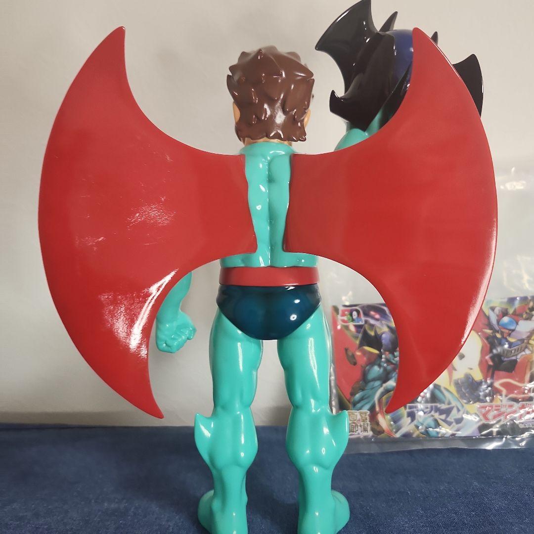 墓場の画廊　デビルマン　マスク　面取れ　ソフビ　グリーン　一部塗装剥がれ