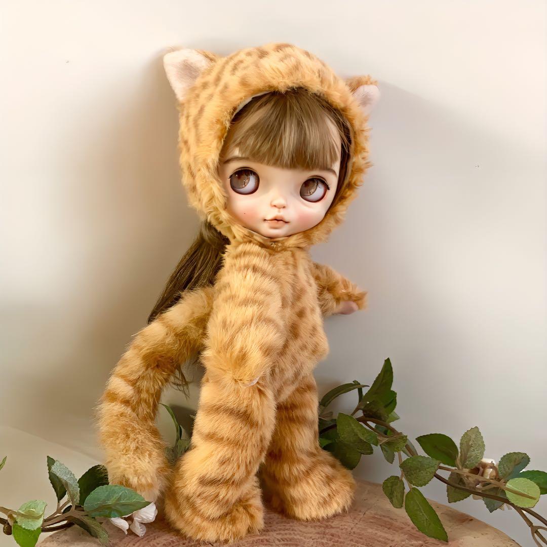 ブライスアウトフィット　着ぐるみ　ベンガル猫