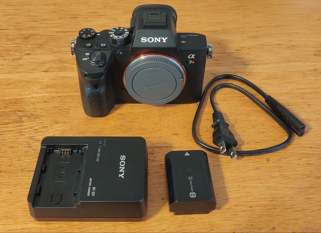SONY α7R ⅲ ミラーレス一眼カメラ 本体