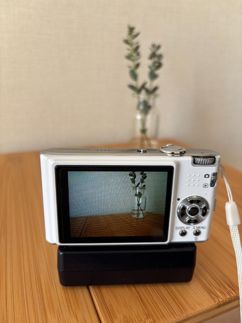 LEICA　デジカメ　C-LUX3