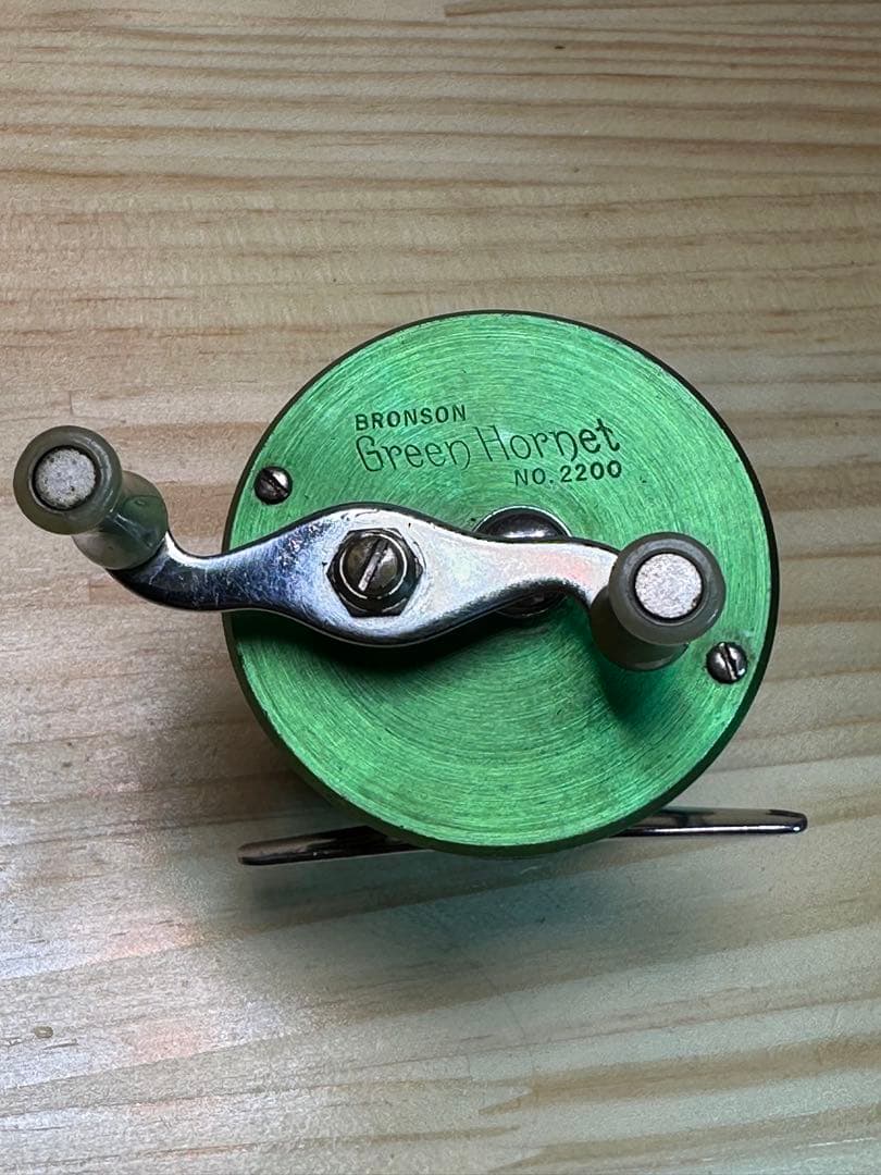 希少左巻きBRONSON Green Hornet 2200