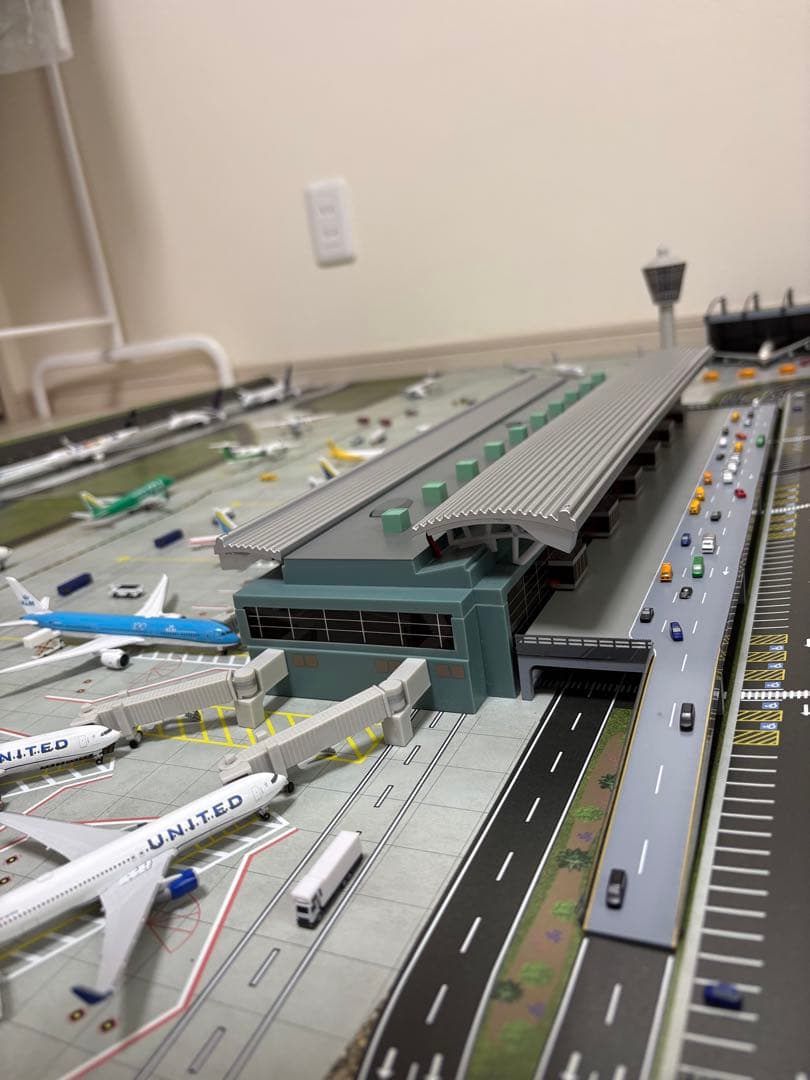 ①GJARPTB2 空港ターミナルビル　②GJAPS006 専用マット　セット